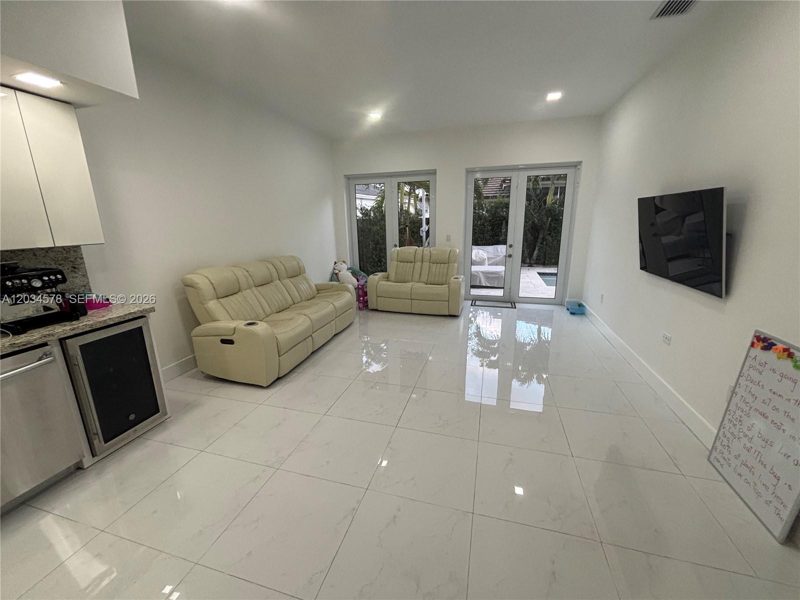 8143 Sw 162nd Path Property Photo 4