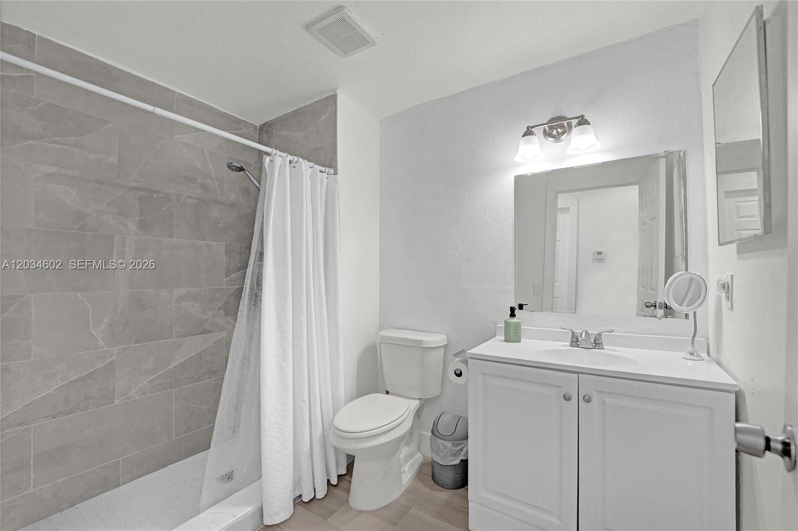 3413 Sw 12th Court Property Photo 23