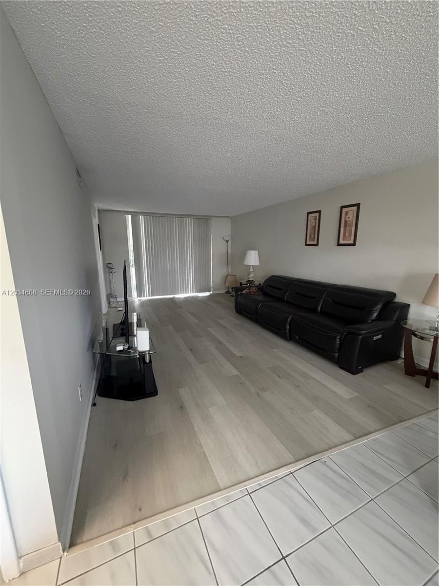 8990 S Hollybrook Boulevard 106 Property Photo 18