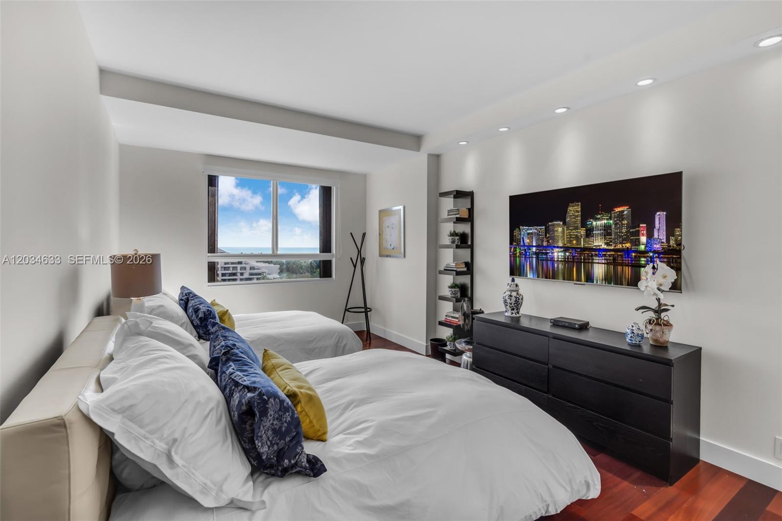 A12034633 Property Photo 15