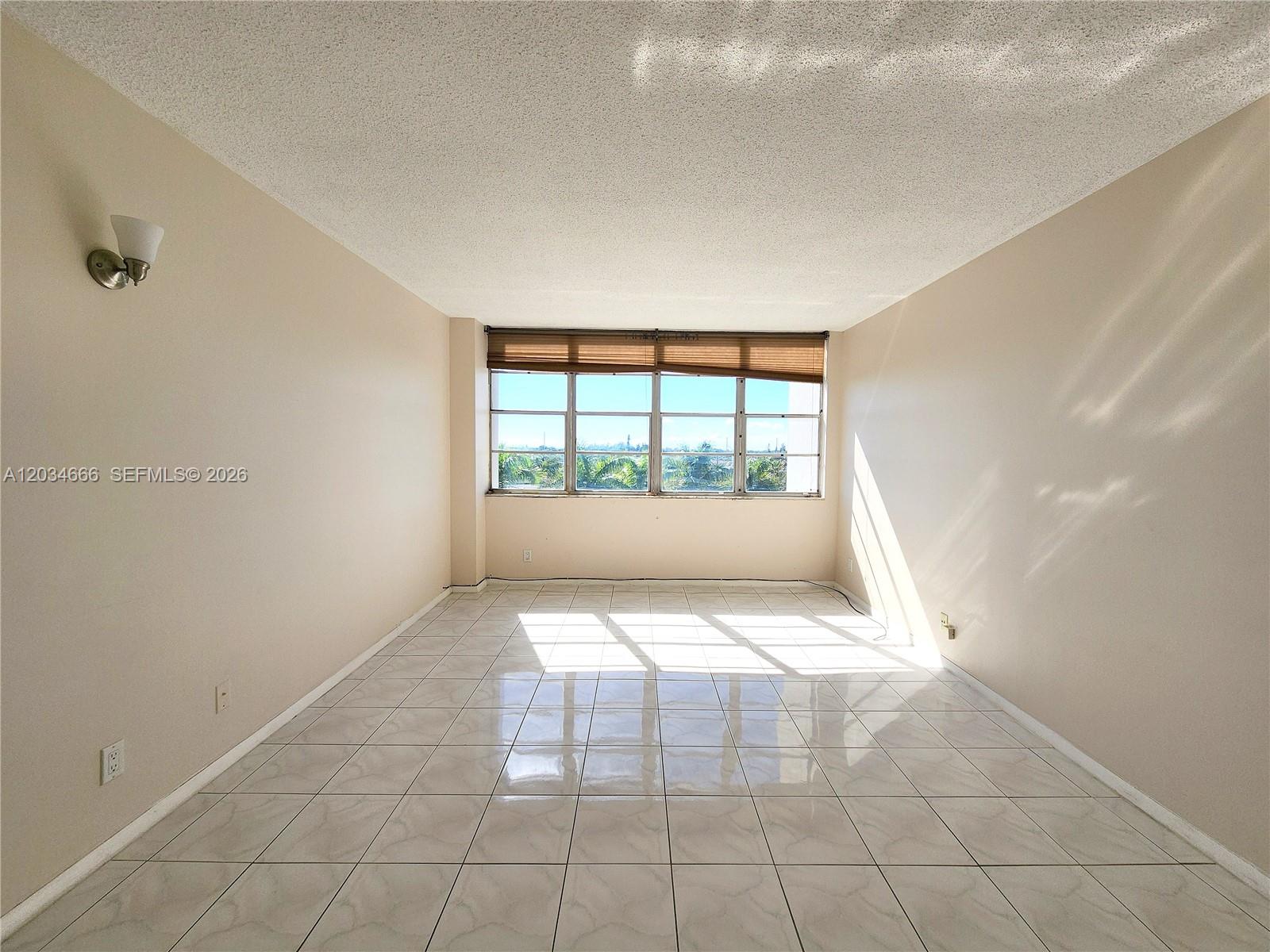 2025 Ne 164th Street 503 Property Photo 19