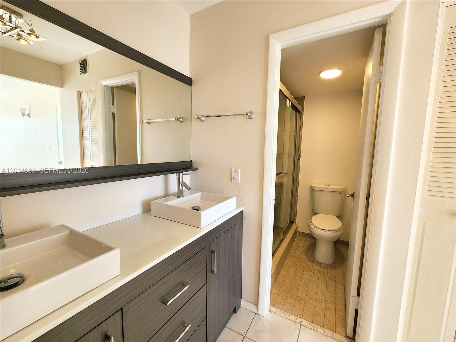 2025 Ne 164th Street 503 Property Photo 23