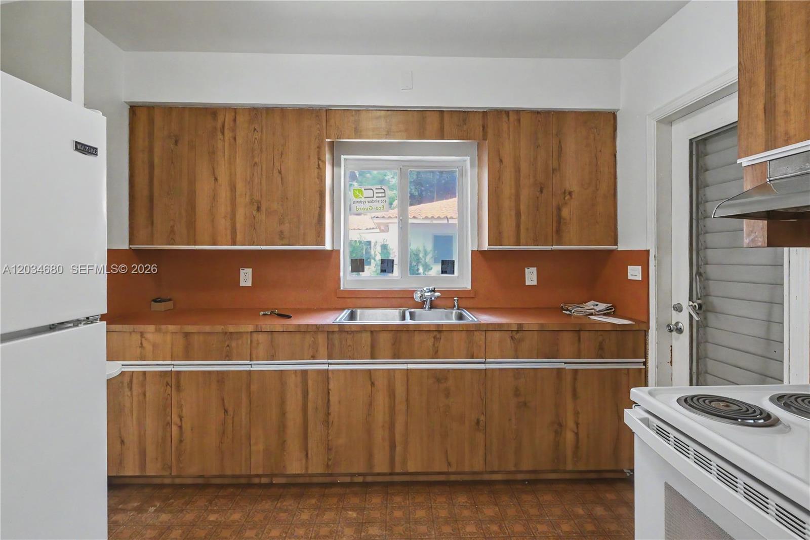 236 Candia Avenue Property Photo 13