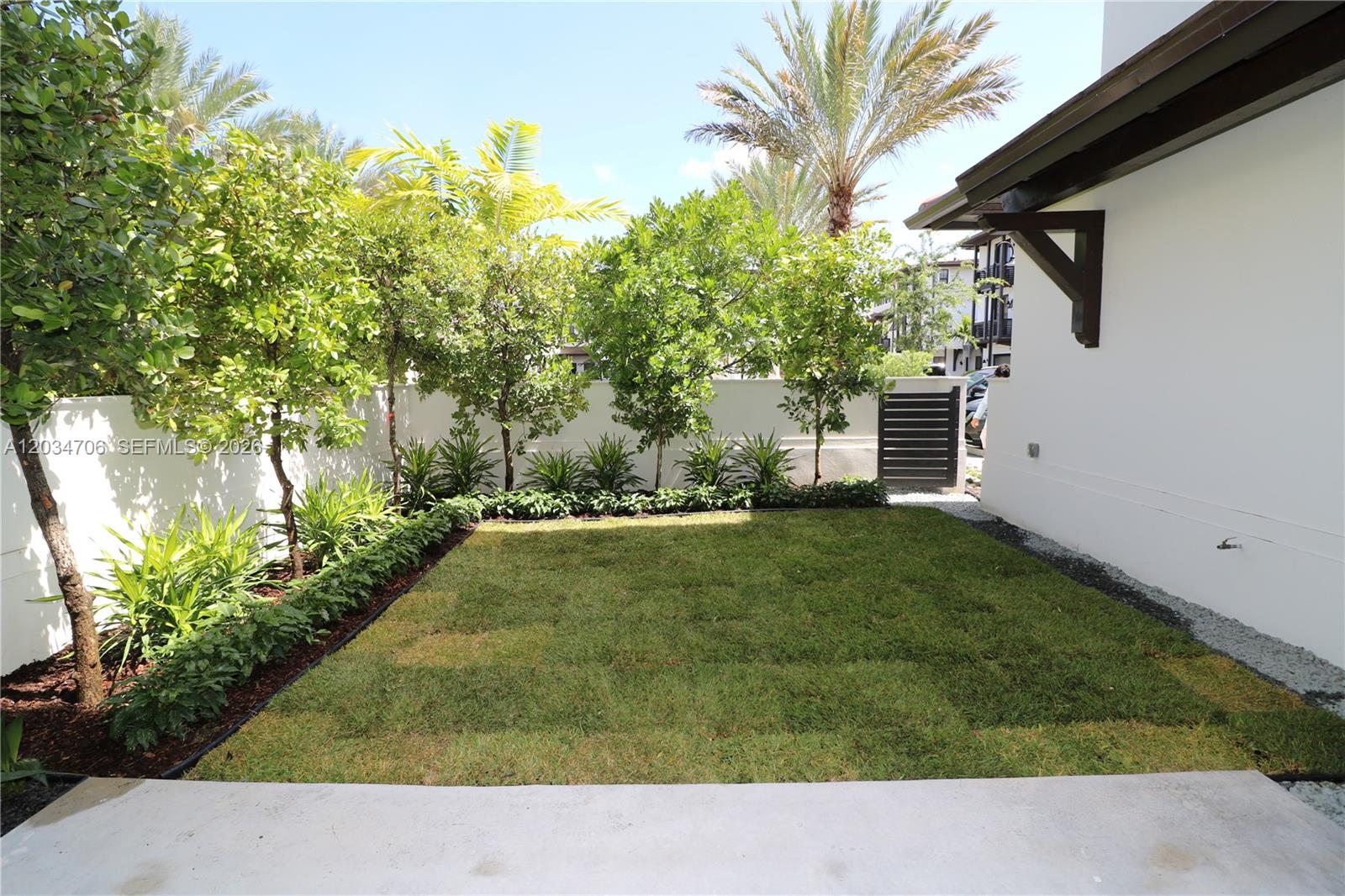 7504 Sw 100th Street Property Photo 10
