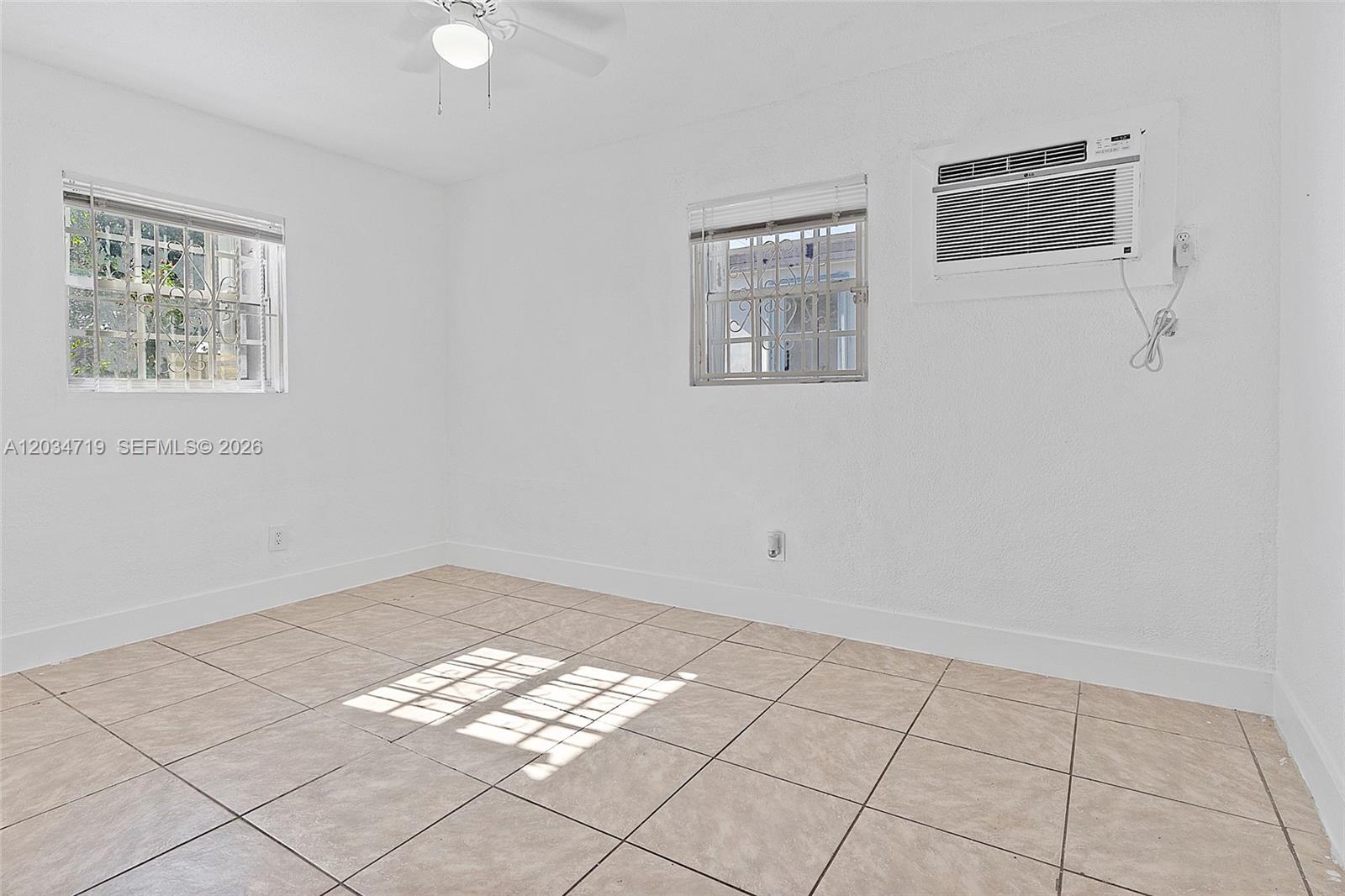 6801 Sw 27th Street Property Photo 29