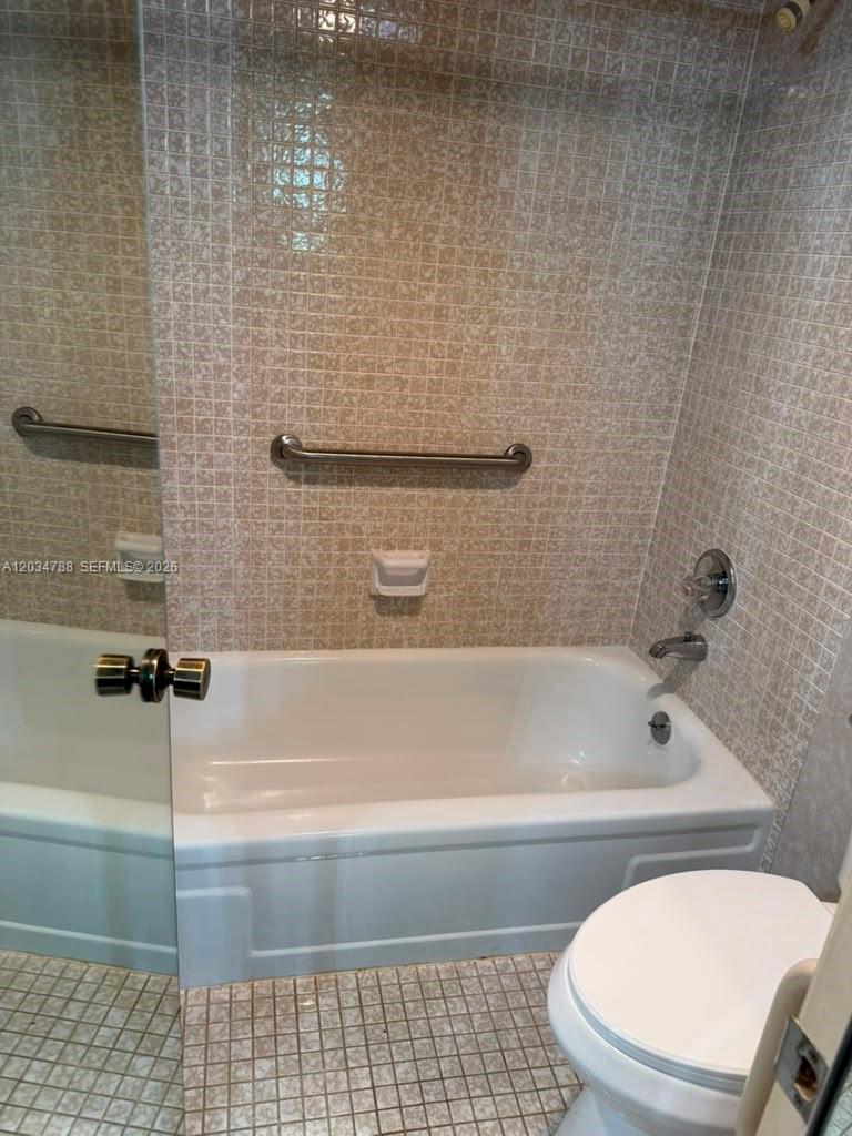 900 Saint Charles Place 708 Property Photo 3