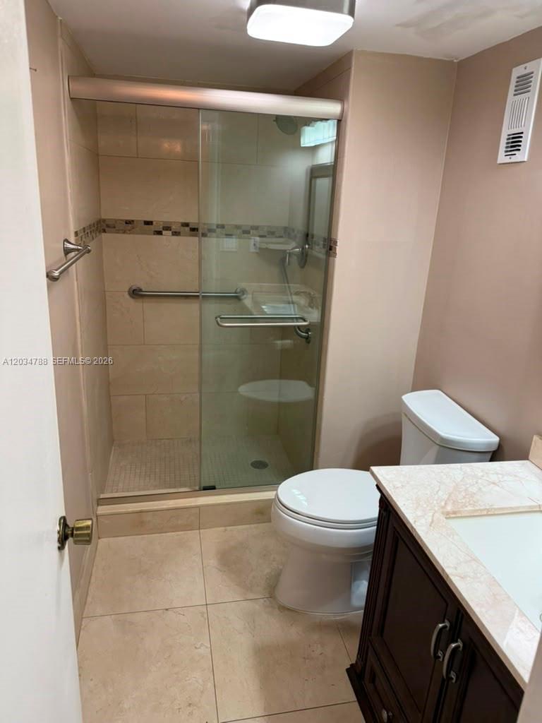 900 Saint Charles Place 708 Property Photo 5