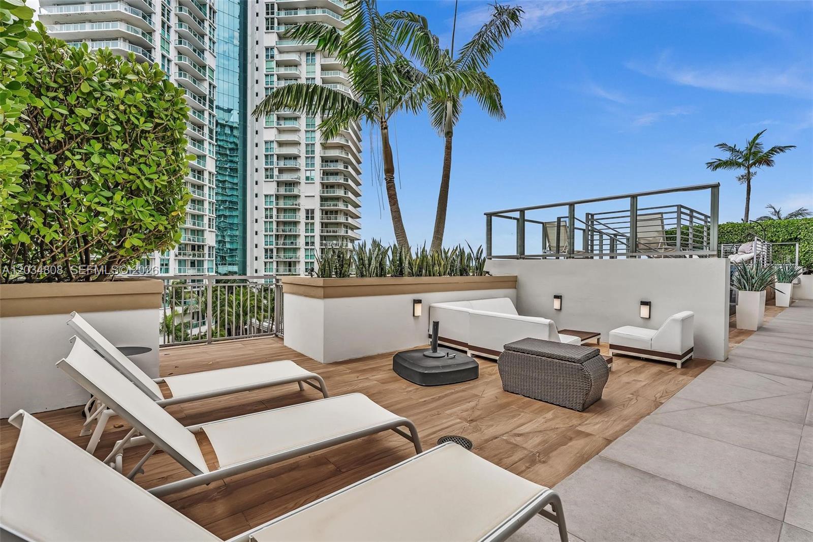 300 Sunny Isles Boulevard 4-502 Property Photo 25