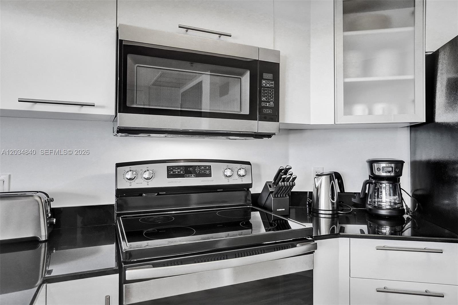 1750 N Bayshore Drive 3802 Property Photo 6