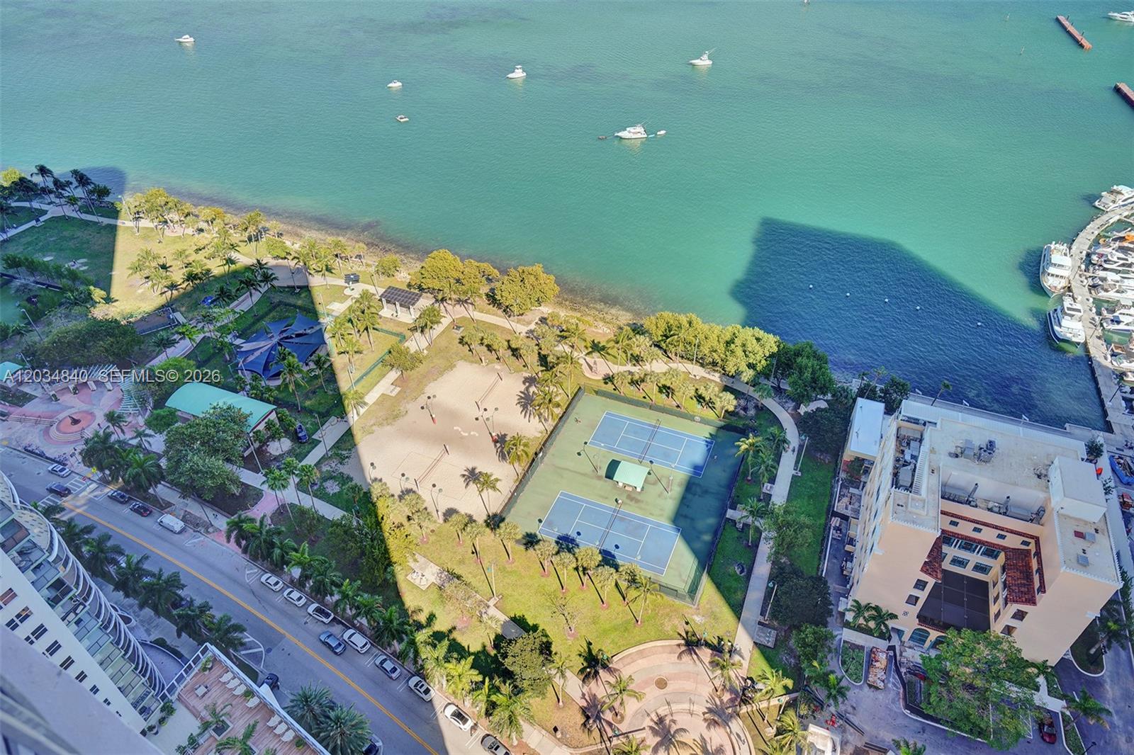 1750 N Bayshore Drive 3802 Property Photo 29
