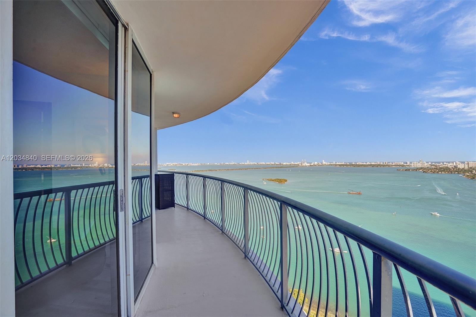 1750 N Bayshore Drive 3802 Property Photo 34