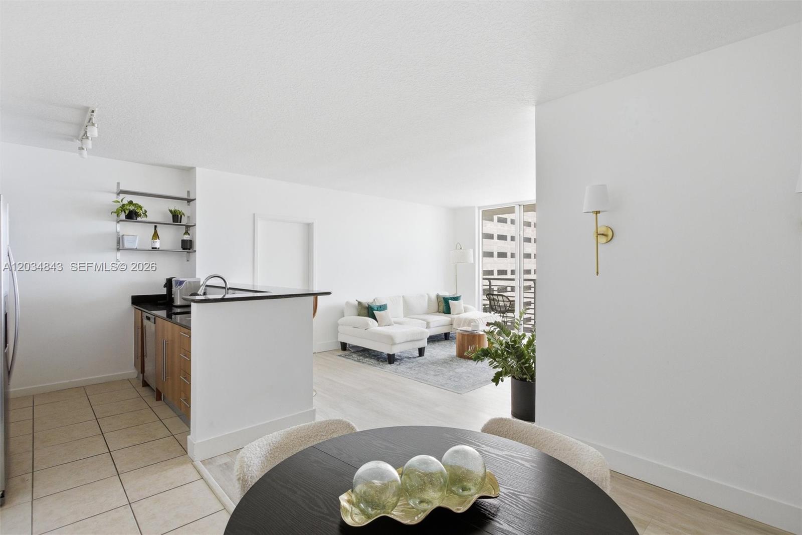 325 S Biscayne Boulevard 4022 Property Photo 9