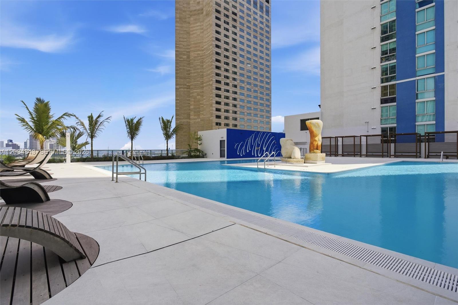 325 S Biscayne Boulevard 4022 Property Photo 29