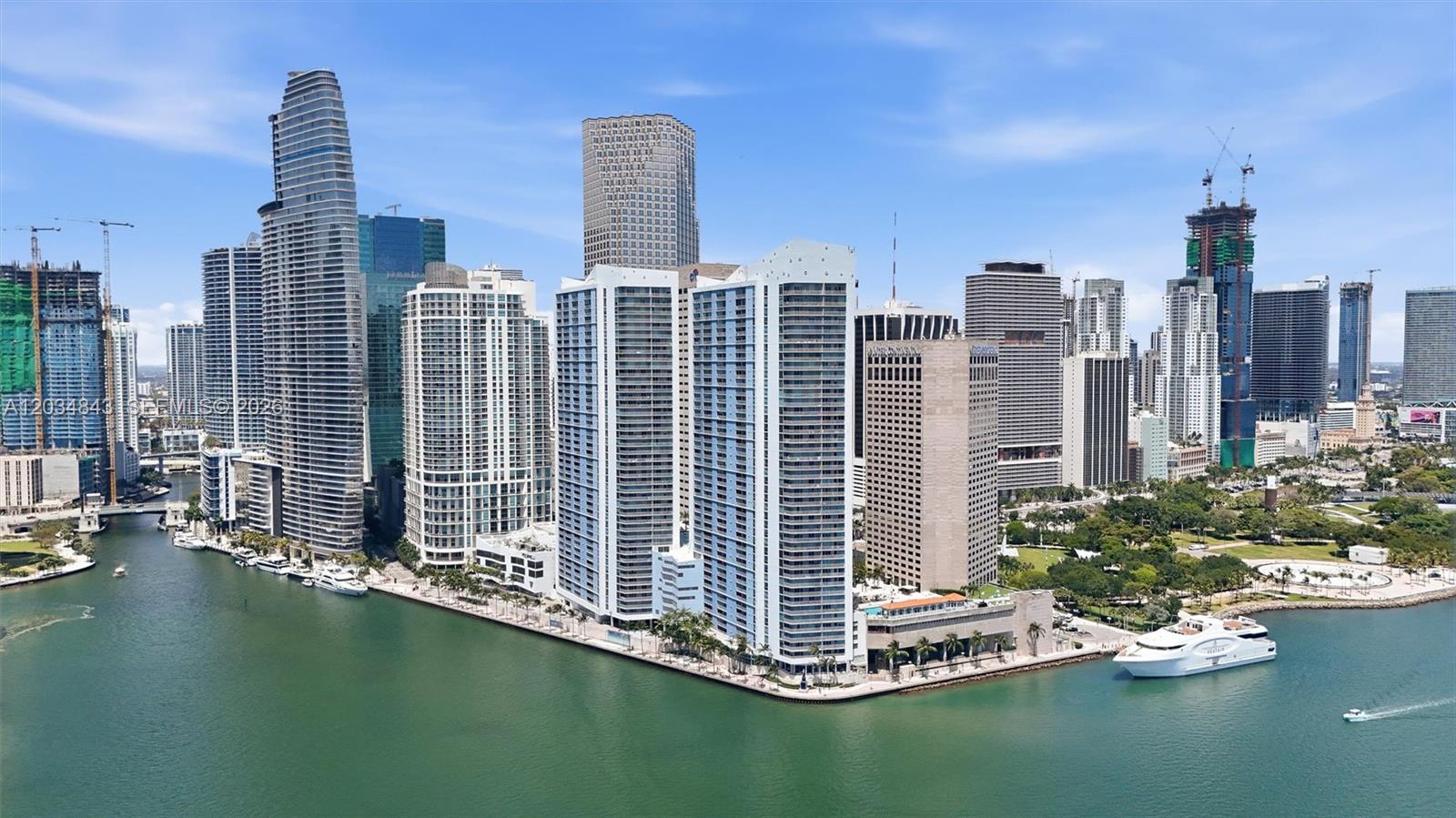 325 S Biscayne Boulevard 4022 Property Photo 39