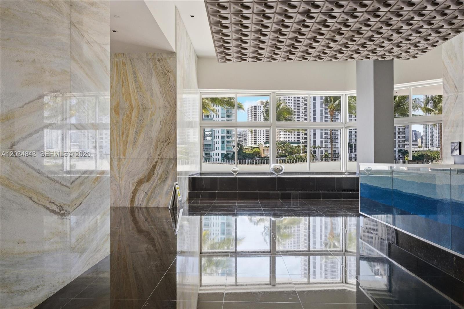 325 S Biscayne Boulevard 4022 Property Photo 49