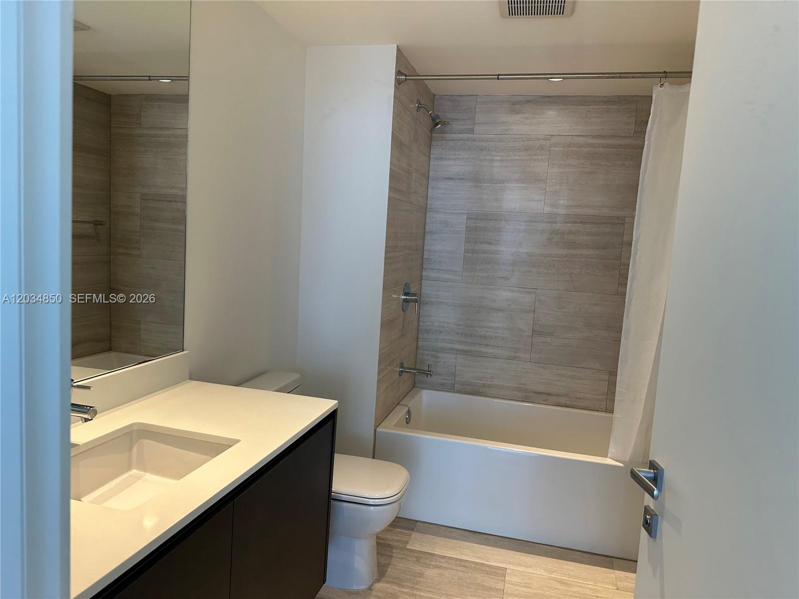 A12034850 Property Photo 13