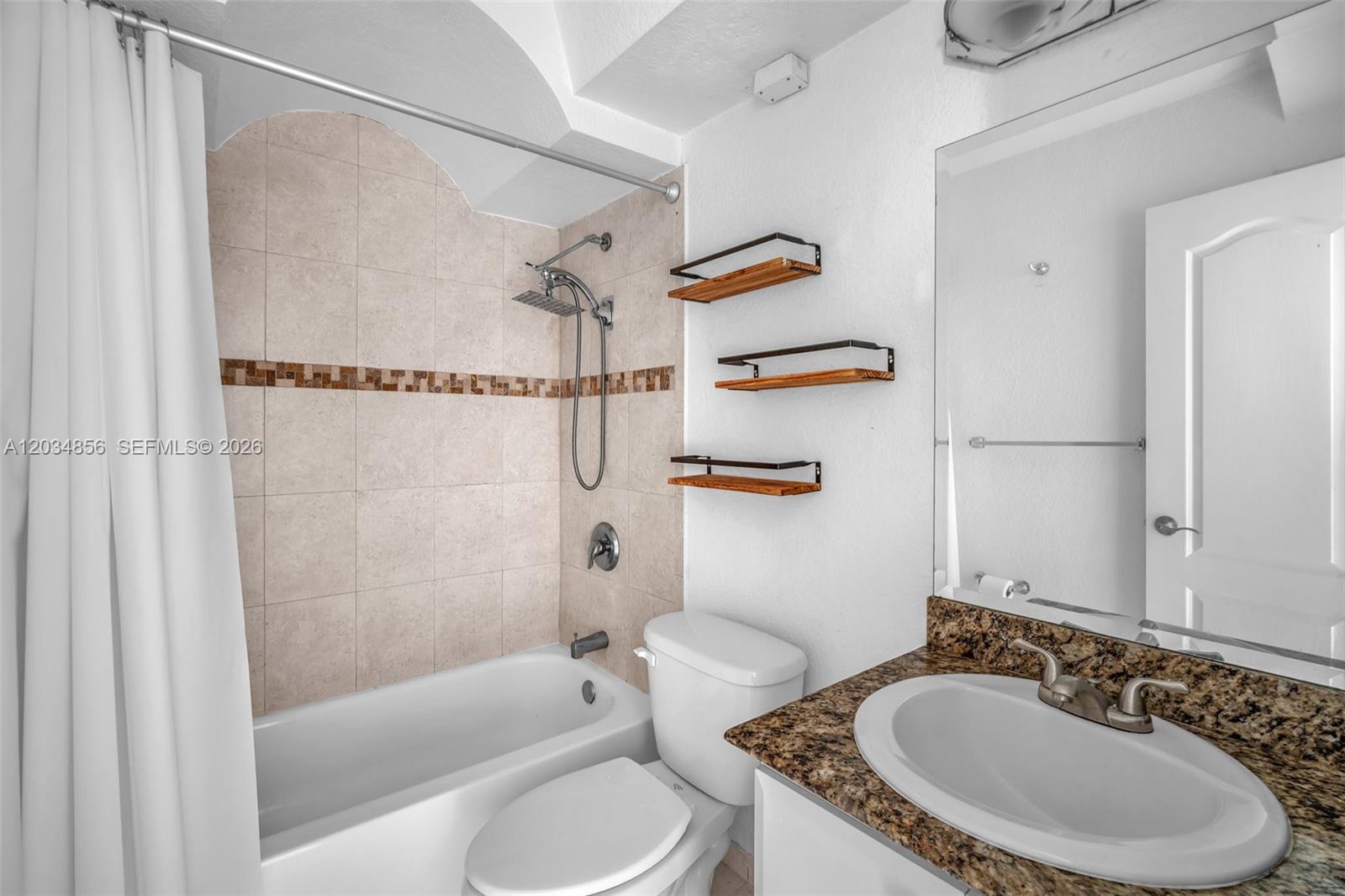 3245 Virginia Street 24 Property Photo 15