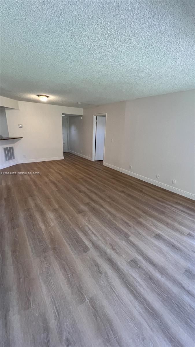8851 Wiles Road 108 Property Photo 4