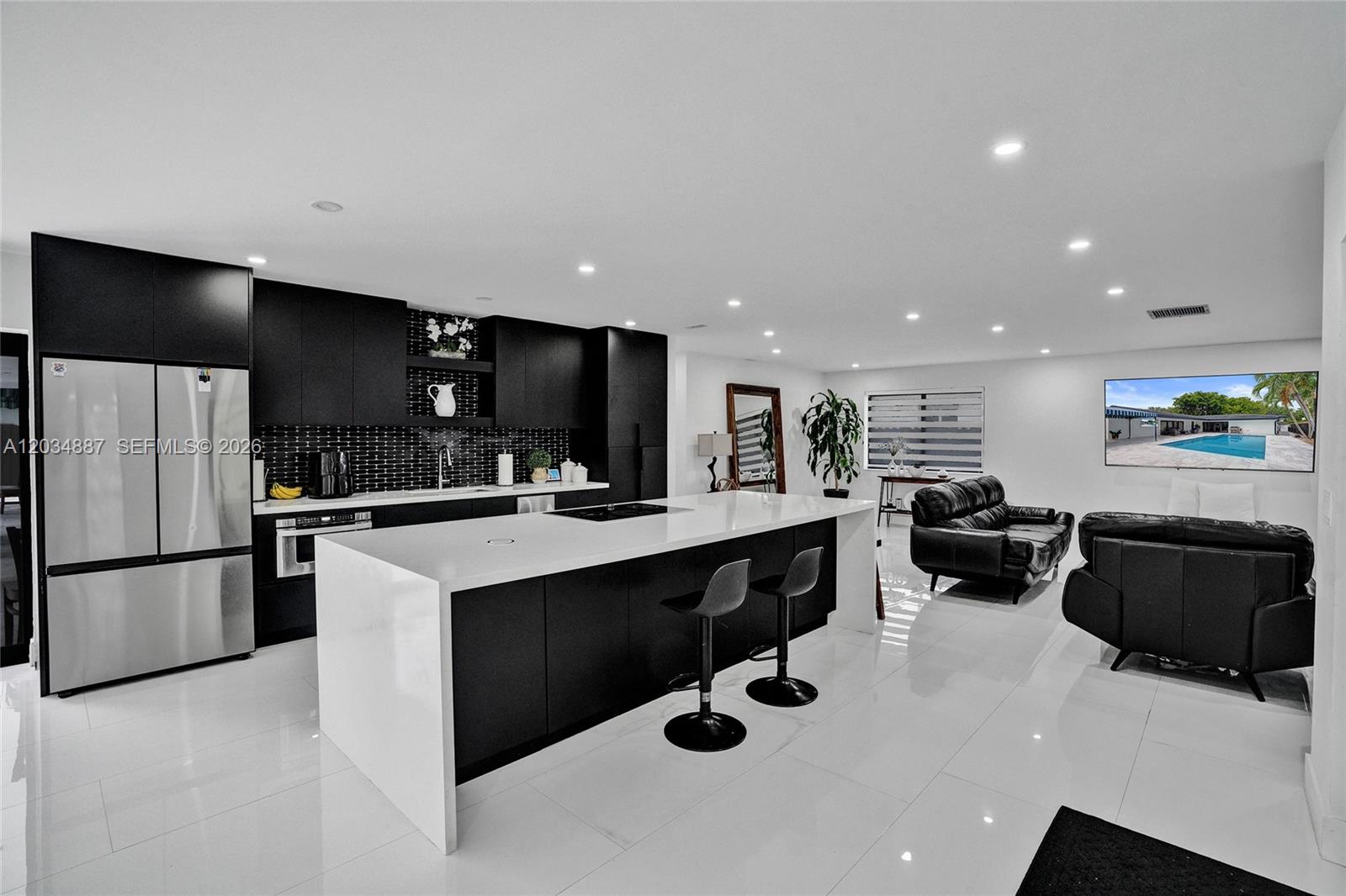 14021 Cypress Court Property Photo 9