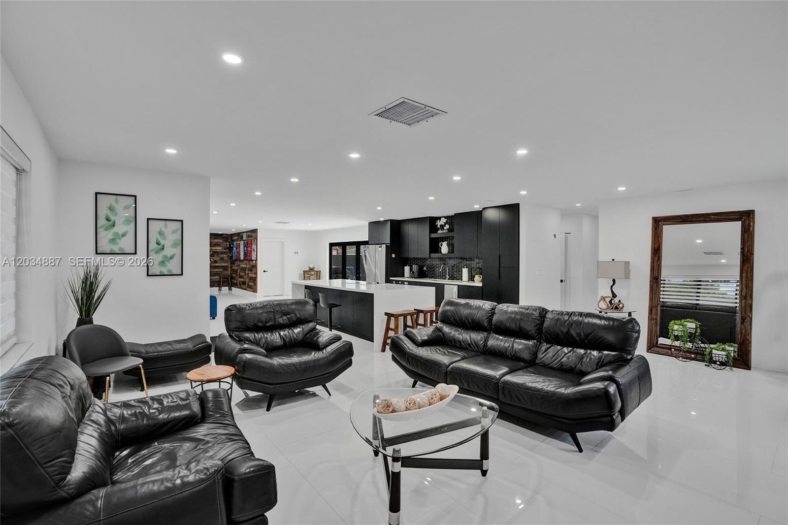 14021 Cypress Court Property Photo 10
