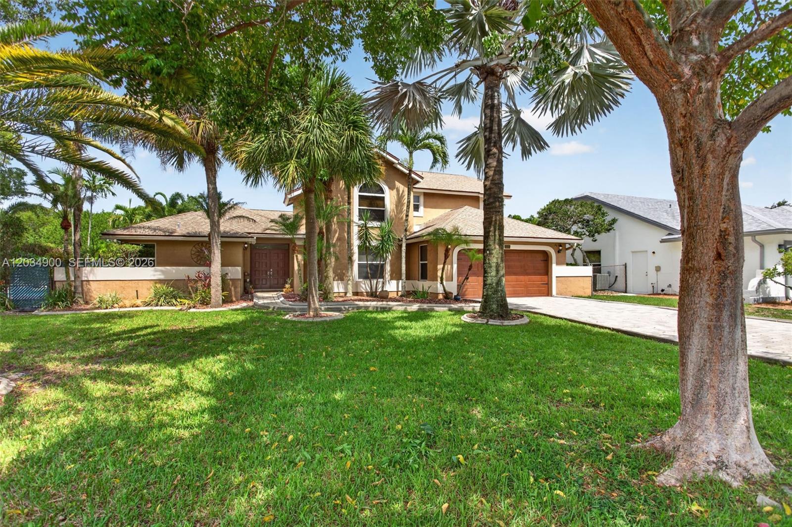 5115 Nw 51st Avenue Property Photo 1