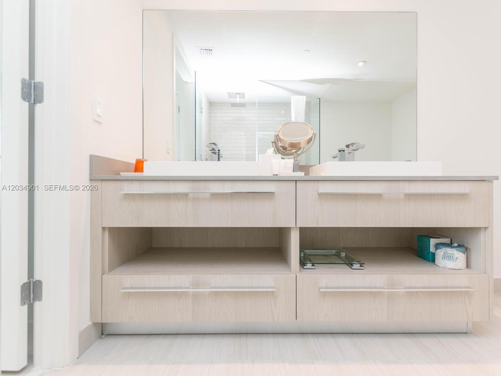 4010 S Ocean Drive T3705 Property Photo 31