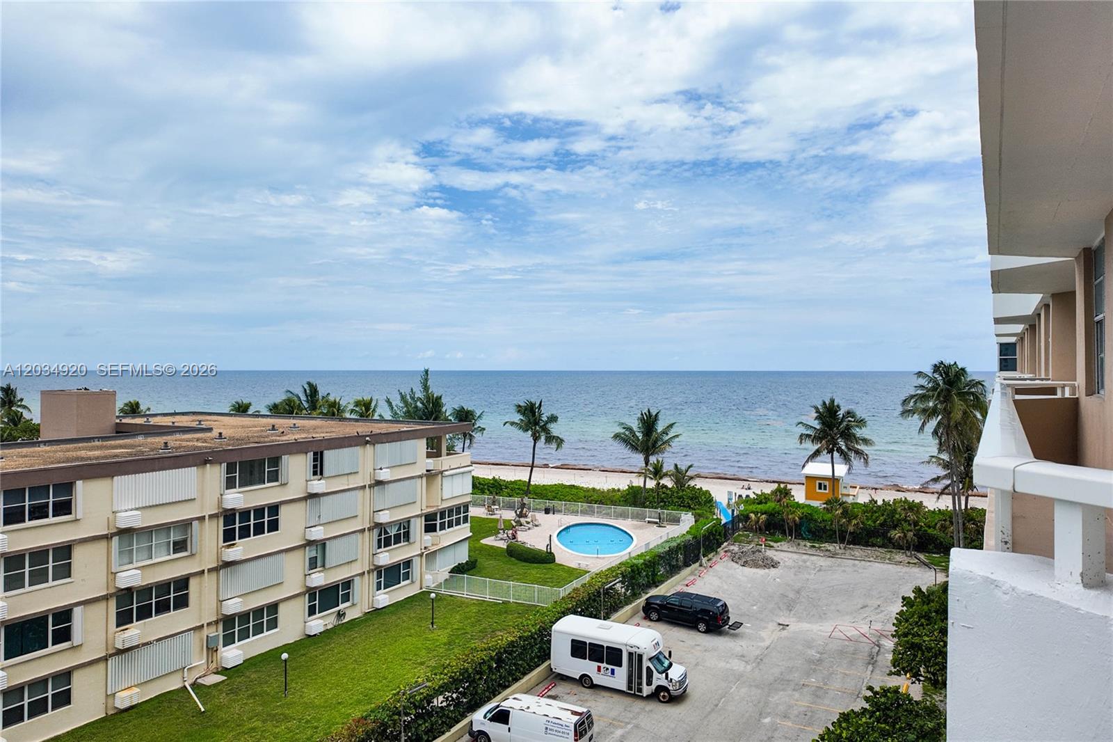1950 S Ocean Drive 5B Property Photo 1