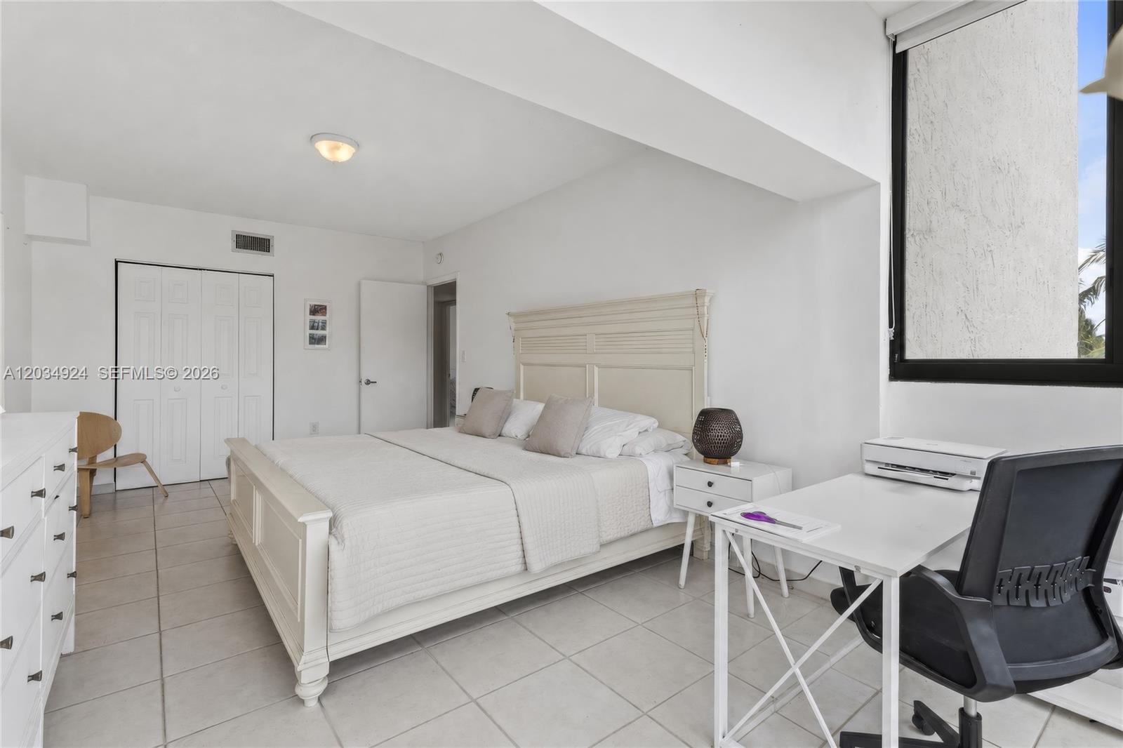 575 Crandon Boulevard 413 Property Photo 15