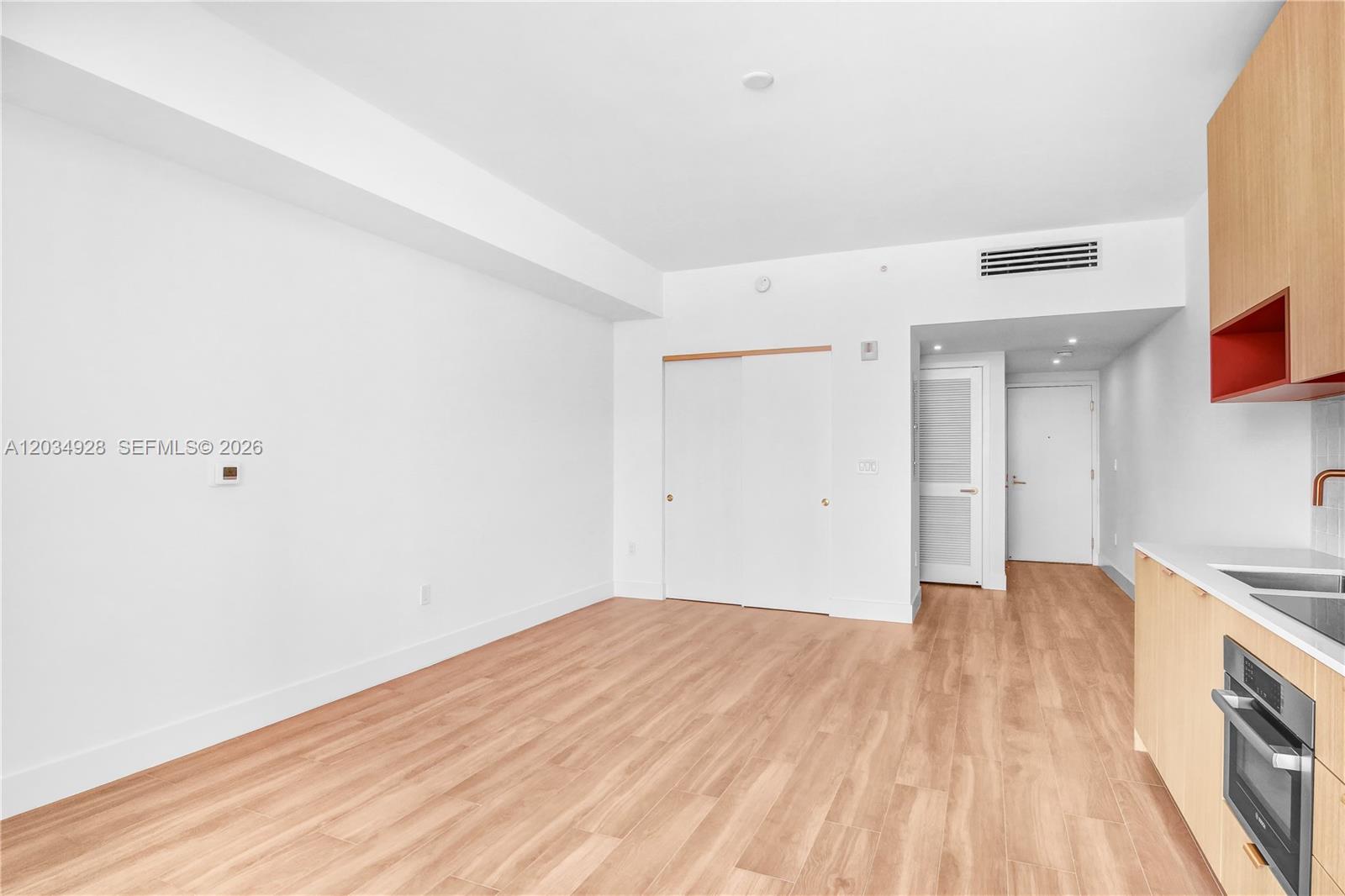 90 Ne 32 520 Property Photo 7