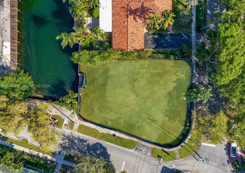 1805 Ixora Road Property Photo 3