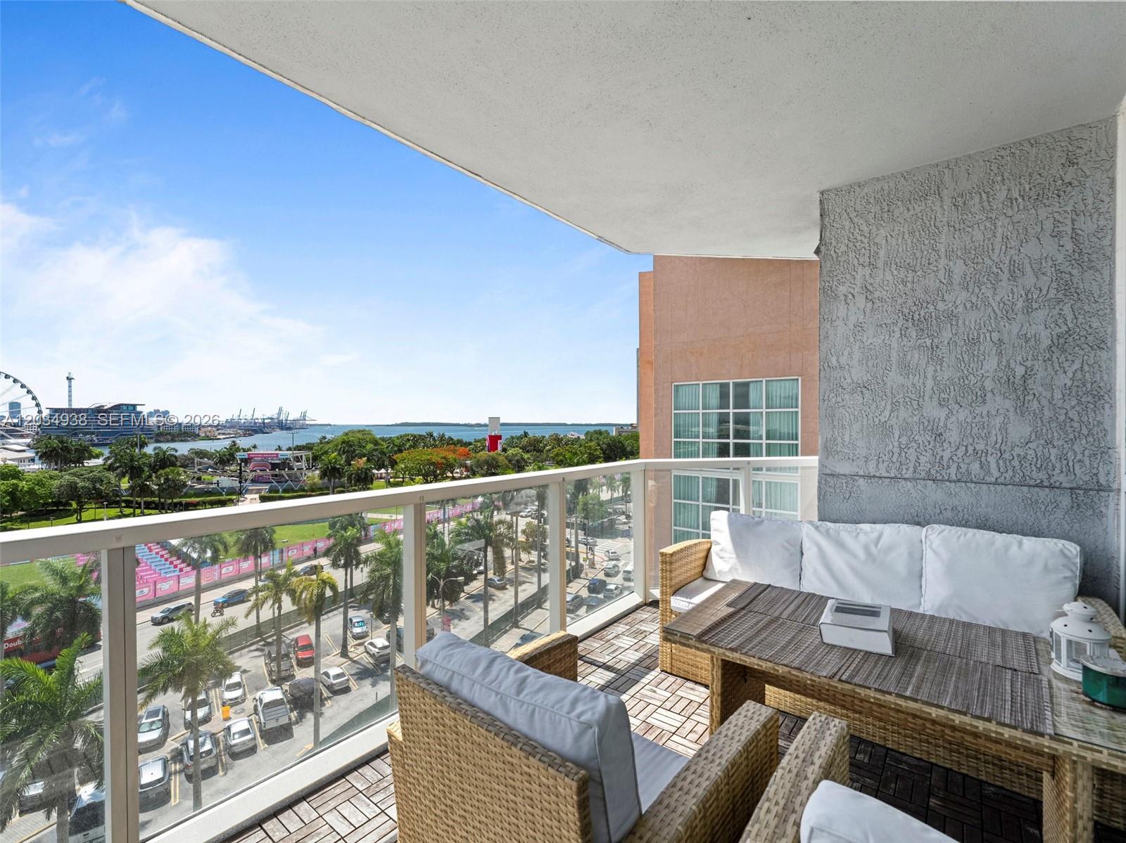 244 Biscayne Boulevard 701 Property Photo 1