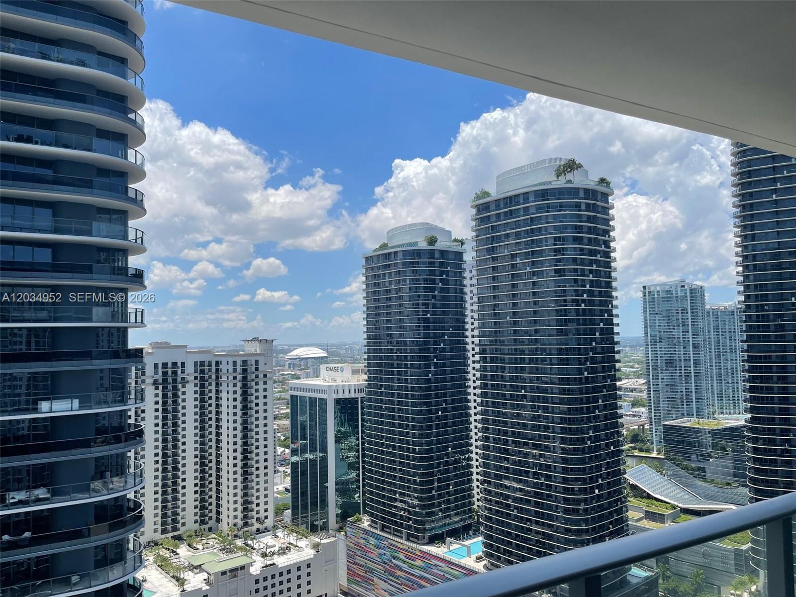 1010 Brickell Avenue 3810 Property Photo 6