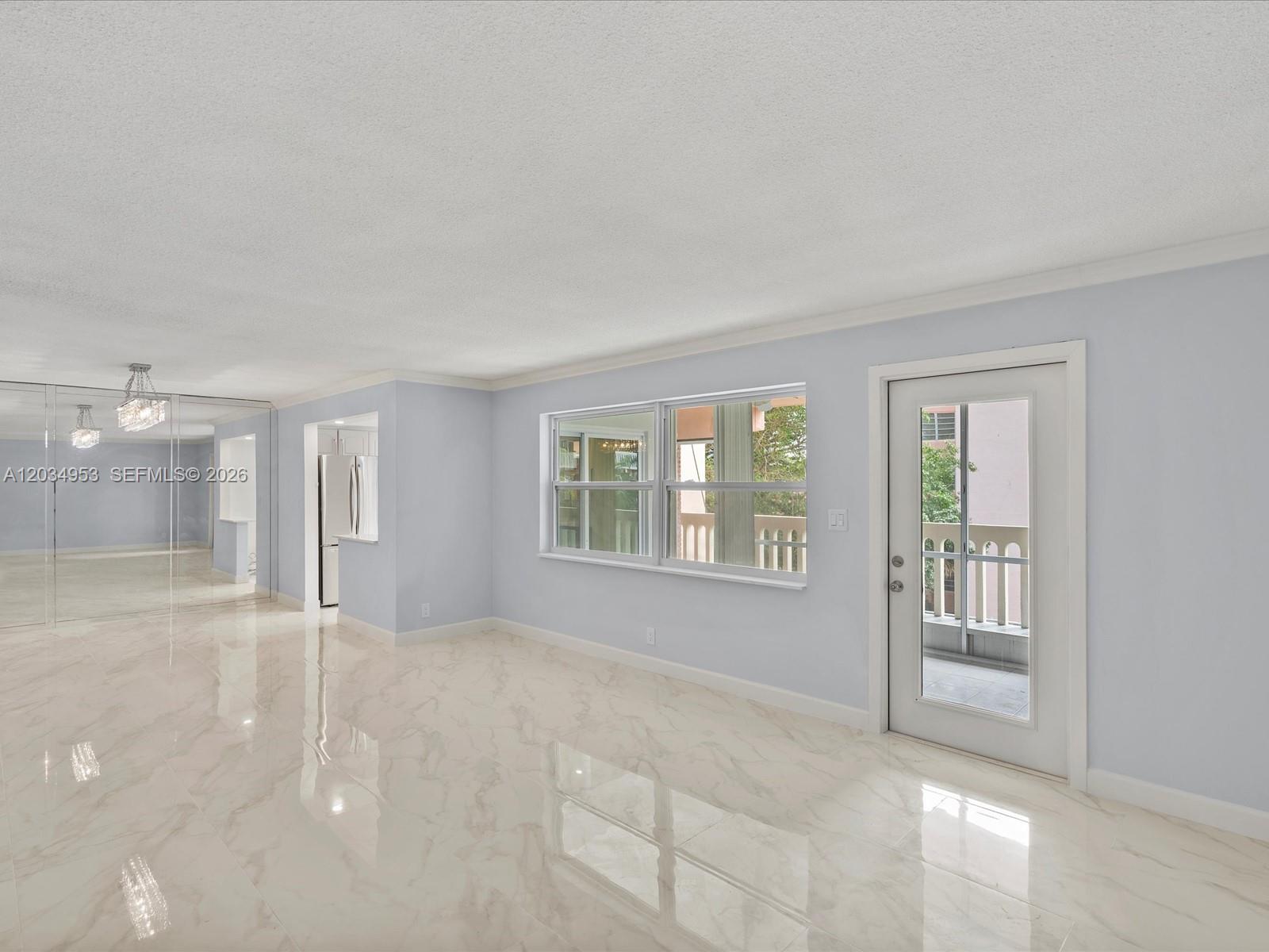 200 Ne 12th Avenue 7c Property Photo 2