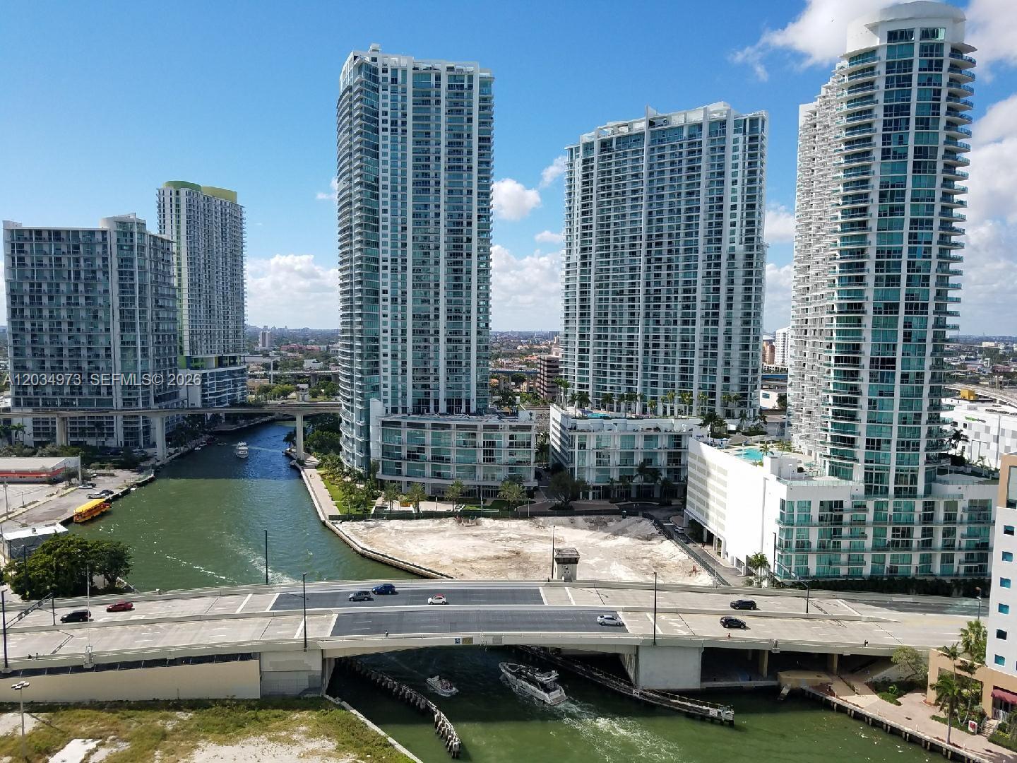31 SE 5th Street 2205