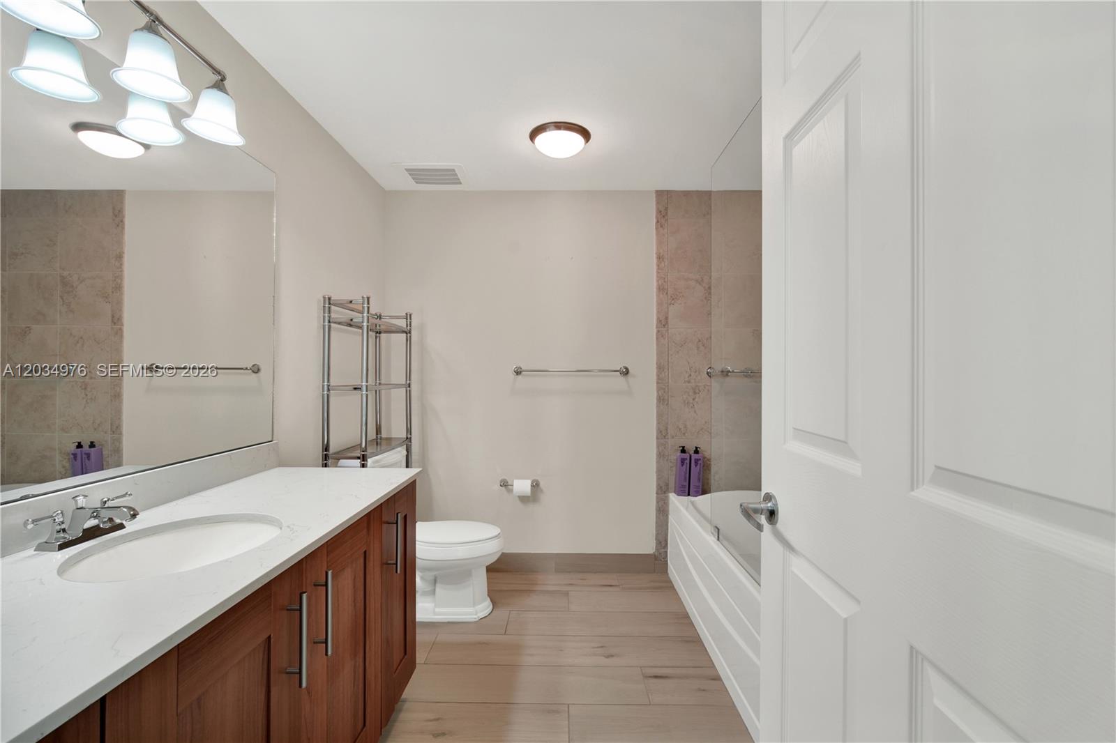 1300 Ponce De Leon Boulevard 901 Property Photo 19