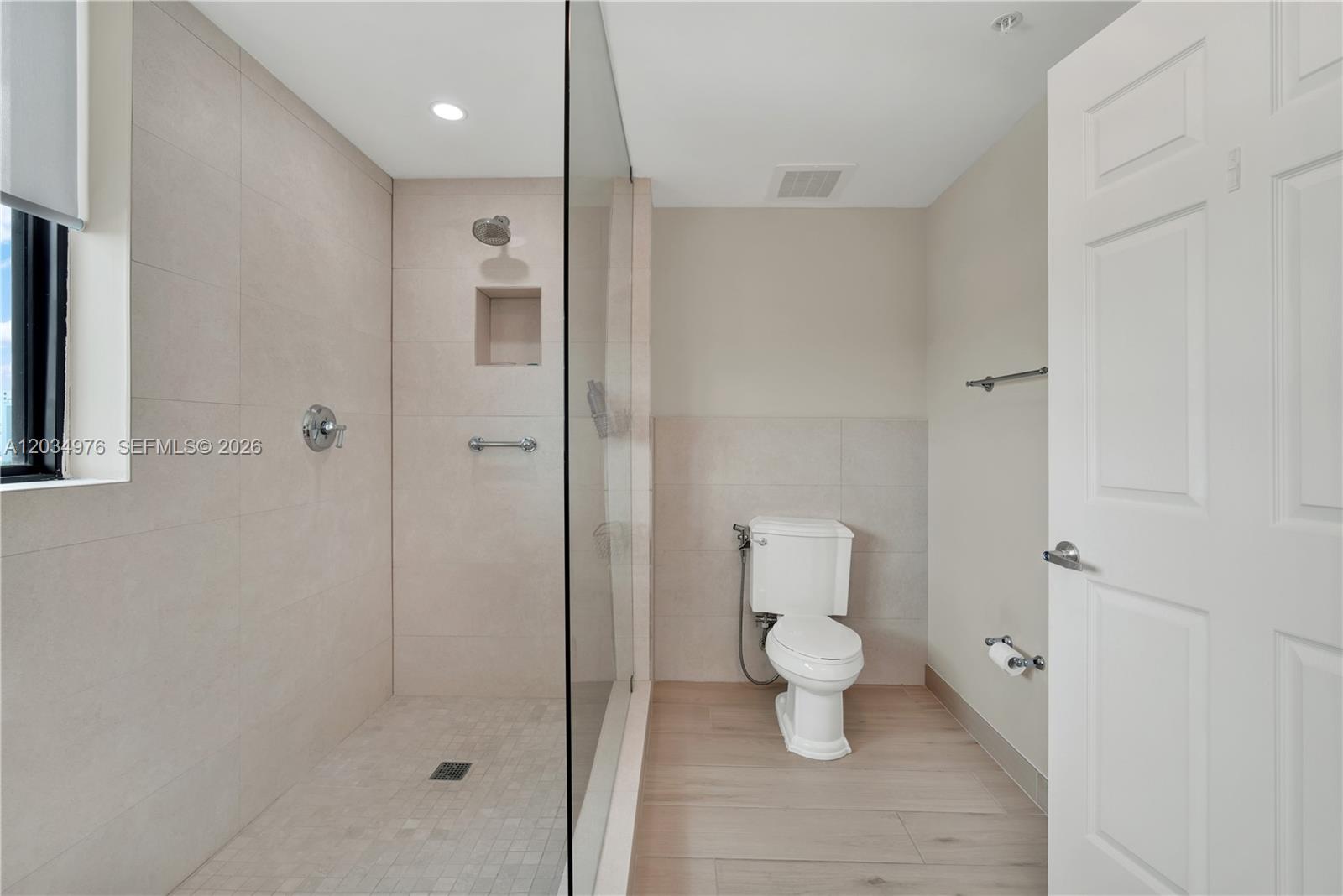 1300 Ponce De Leon Boulevard 901 Property Photo 29