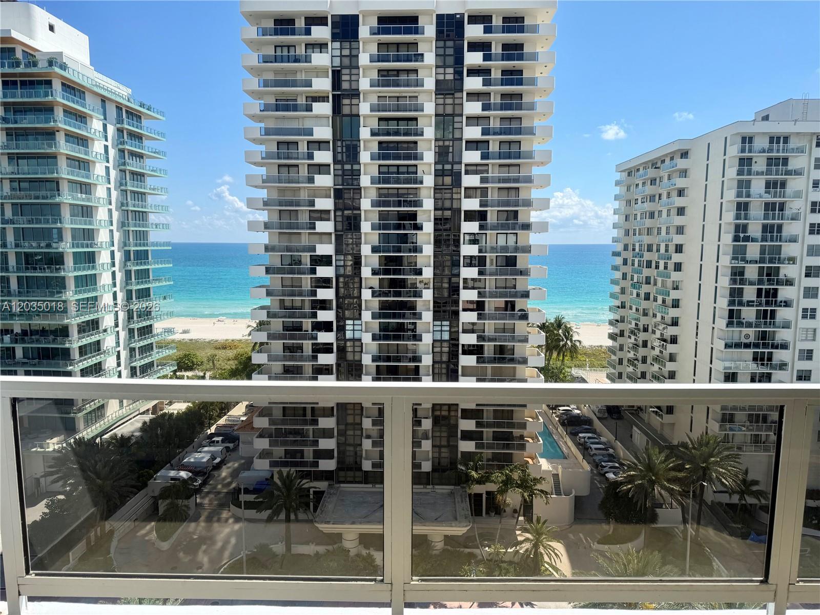 5700 Collins Avenue 14m Property Photo 9