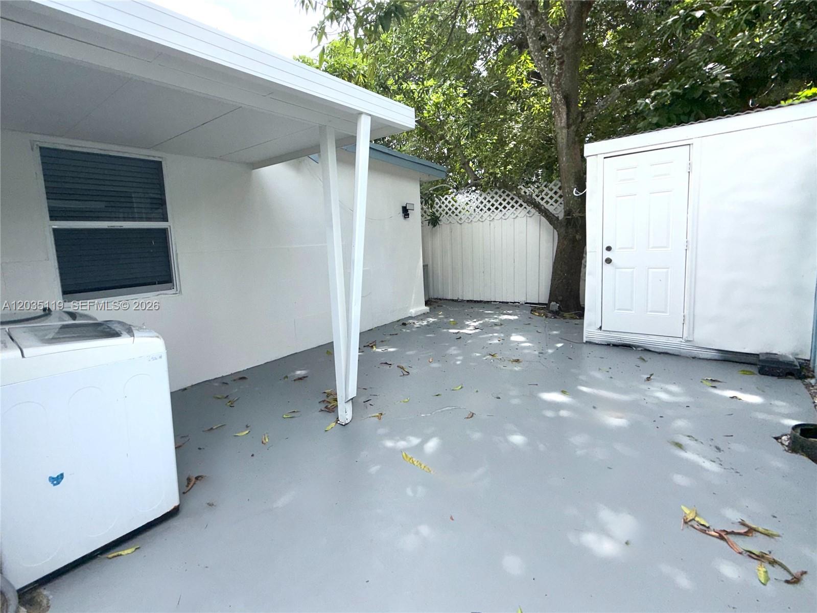 9615 Nw 3rd Avenue Property Photo 18
