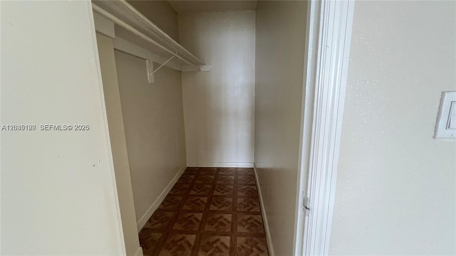 486 Nw 165th St Road B-606 Property Photo 15