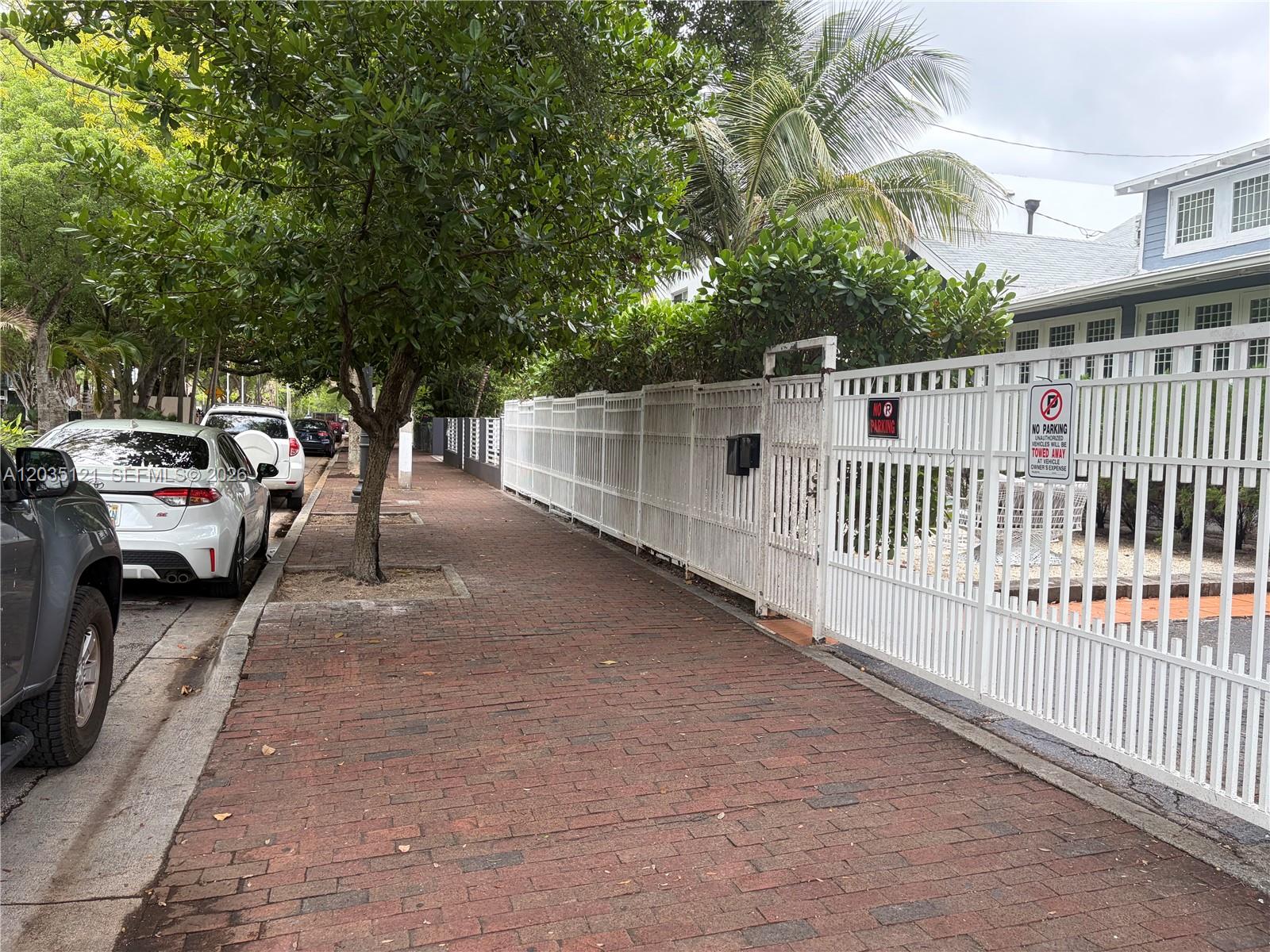 840 Sw 13th Avenue Property Photo 1