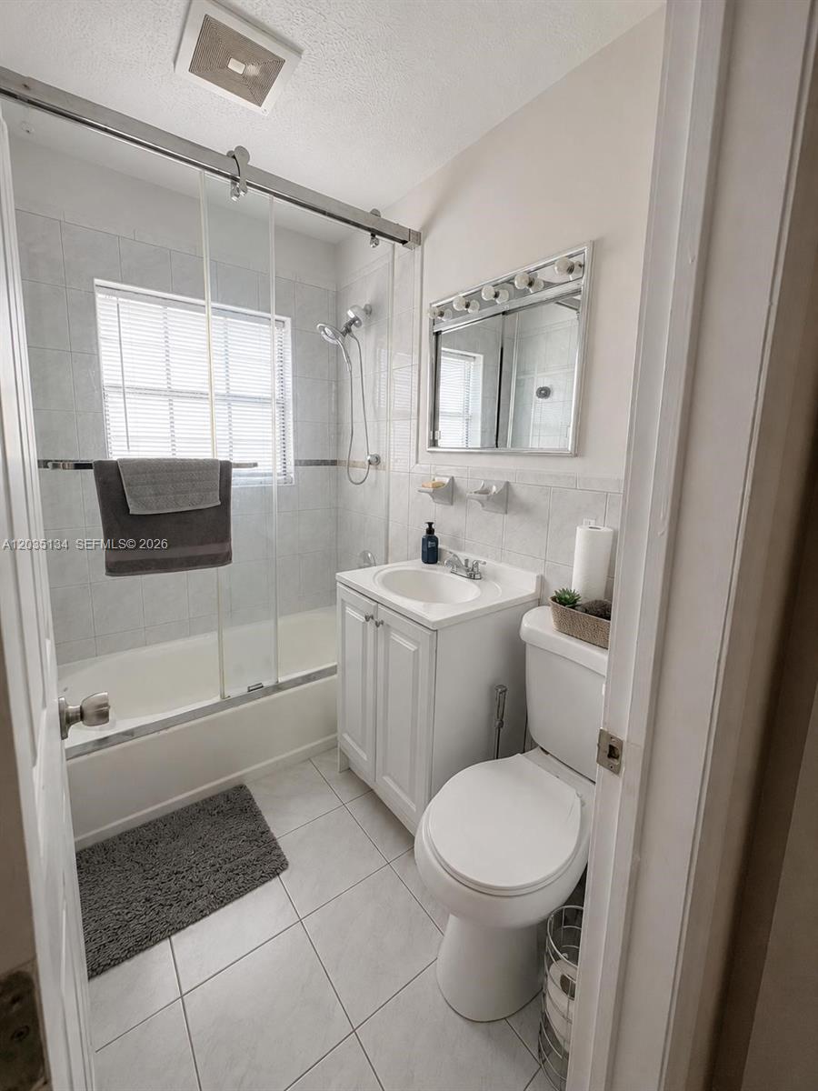 9515 Dominican Drive Property Photo 6