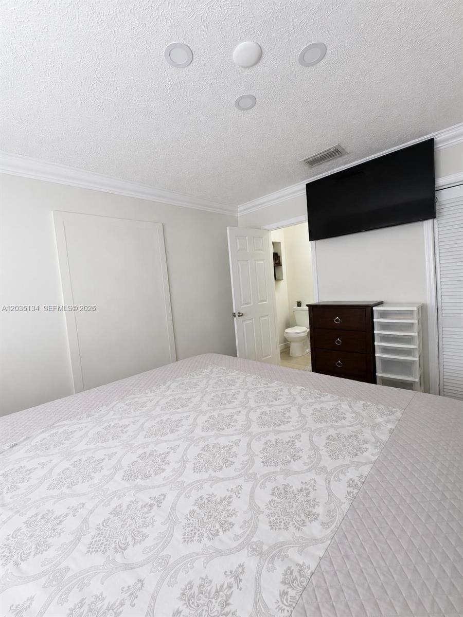 9515 Dominican Drive Property Photo 7
