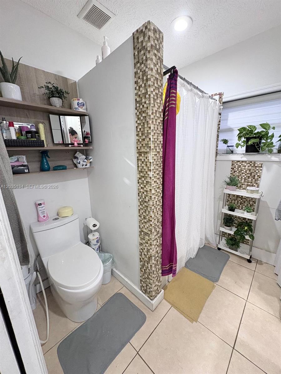 9515 Dominican Drive Property Photo 17
