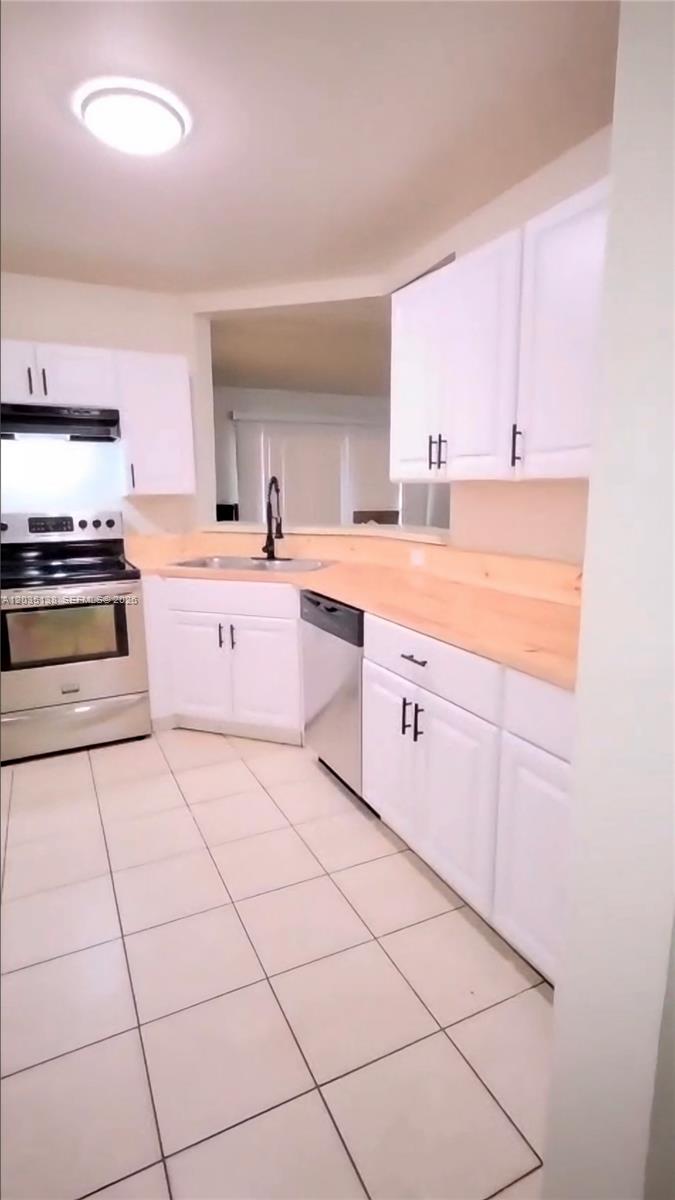3465 Nw 44th Street 103 Property Photo 1
