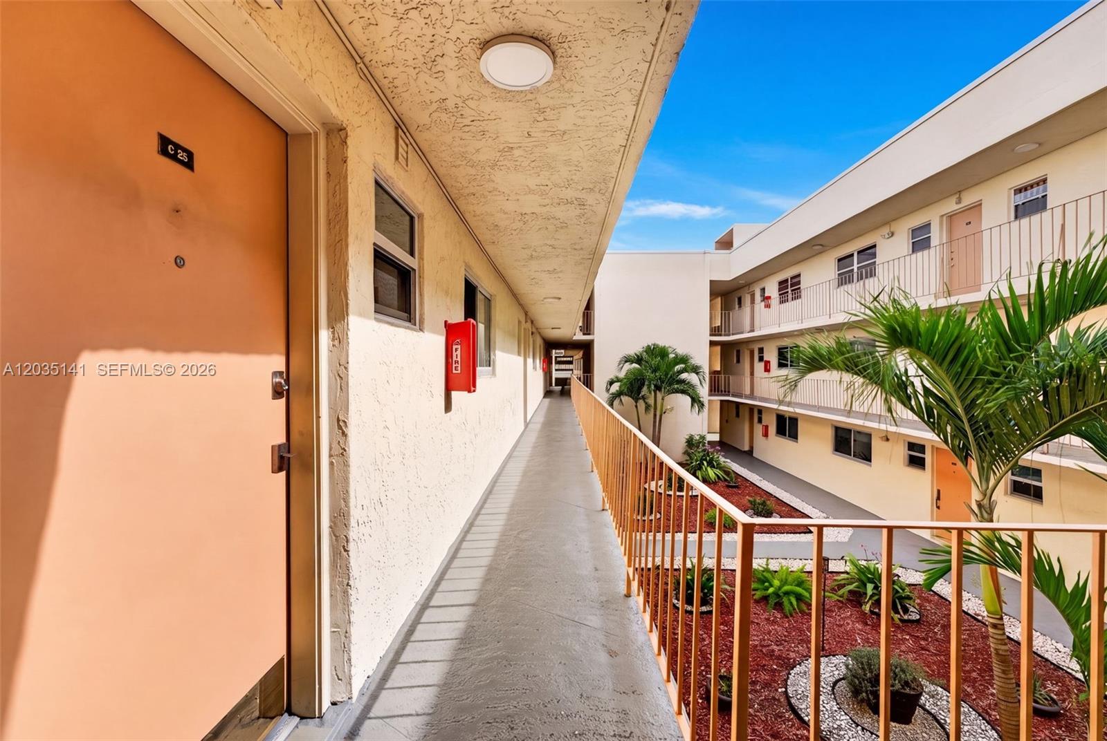 10300 Coral Way C25 Property Photo 4