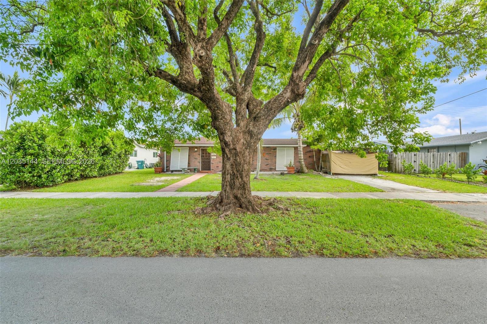 9982 Sw 196th Street Property Photo 1