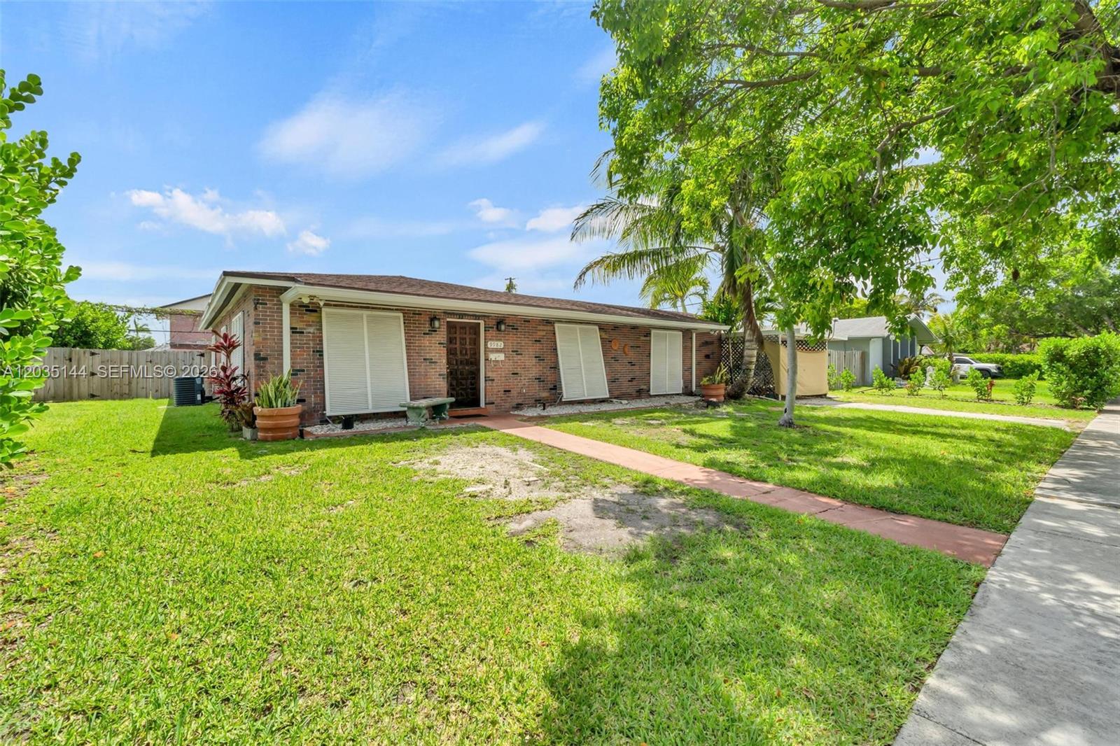 9982 Sw 196th Street Property Photo 2