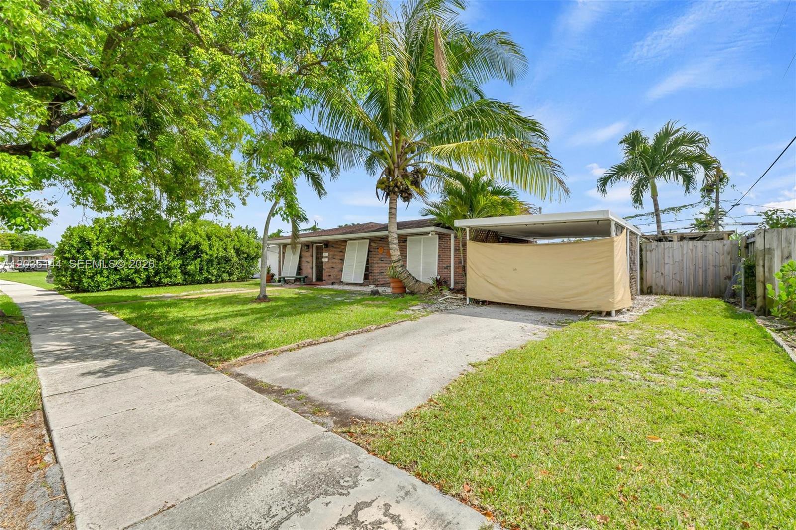9982 Sw 196th Street Property Photo 4