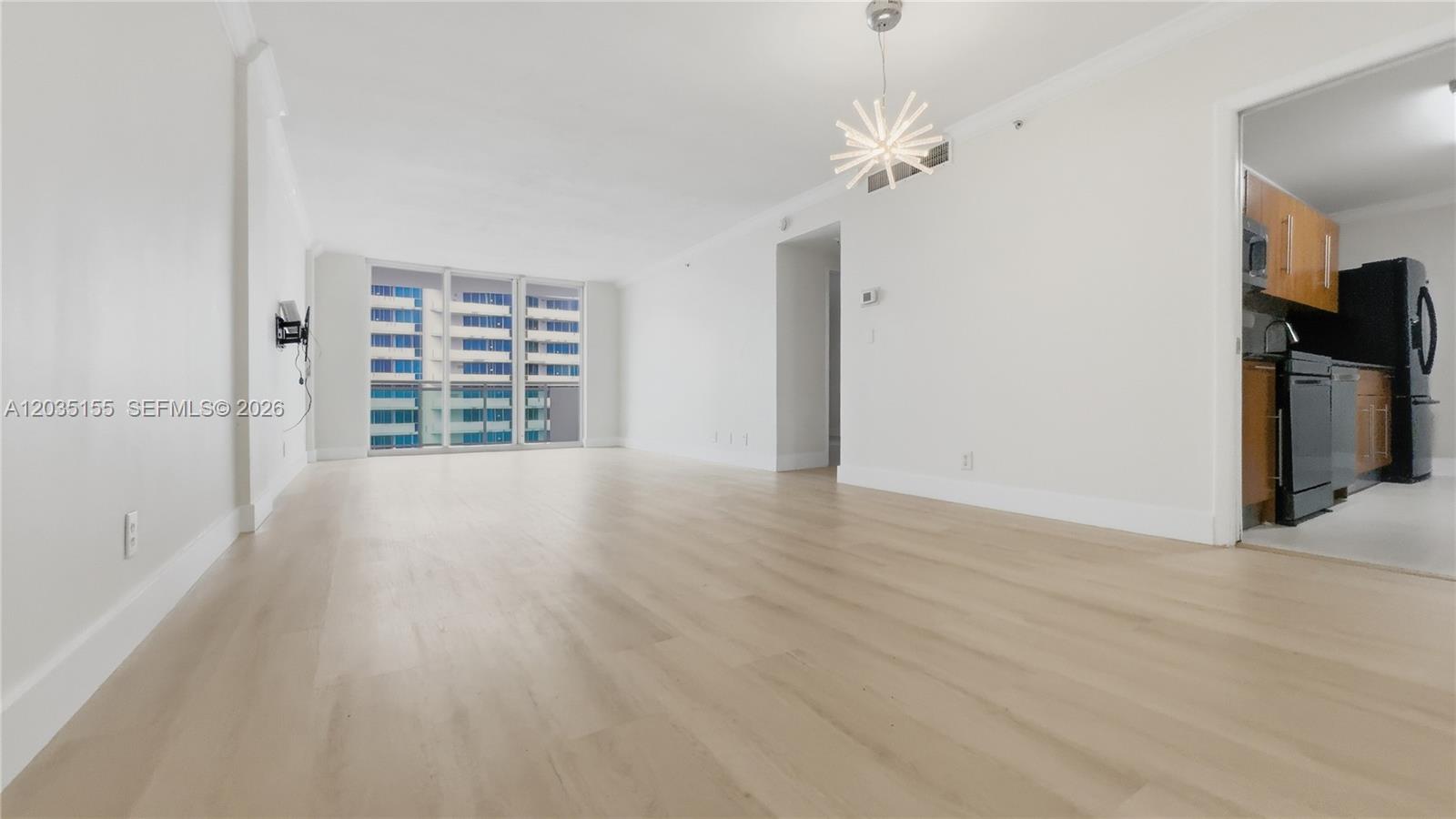 3001 S Ocean Drive 1415 Property Photo 10