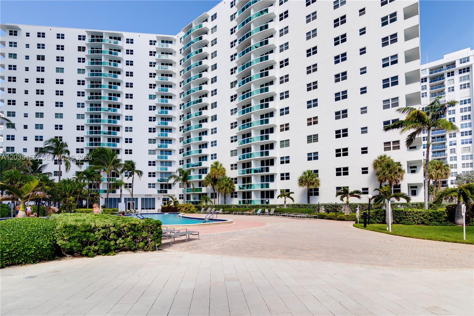 3001 S Ocean Drive 1415 Property Photo 26